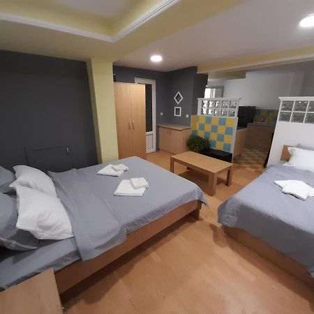 Bato Rooms Peštani Esterno foto